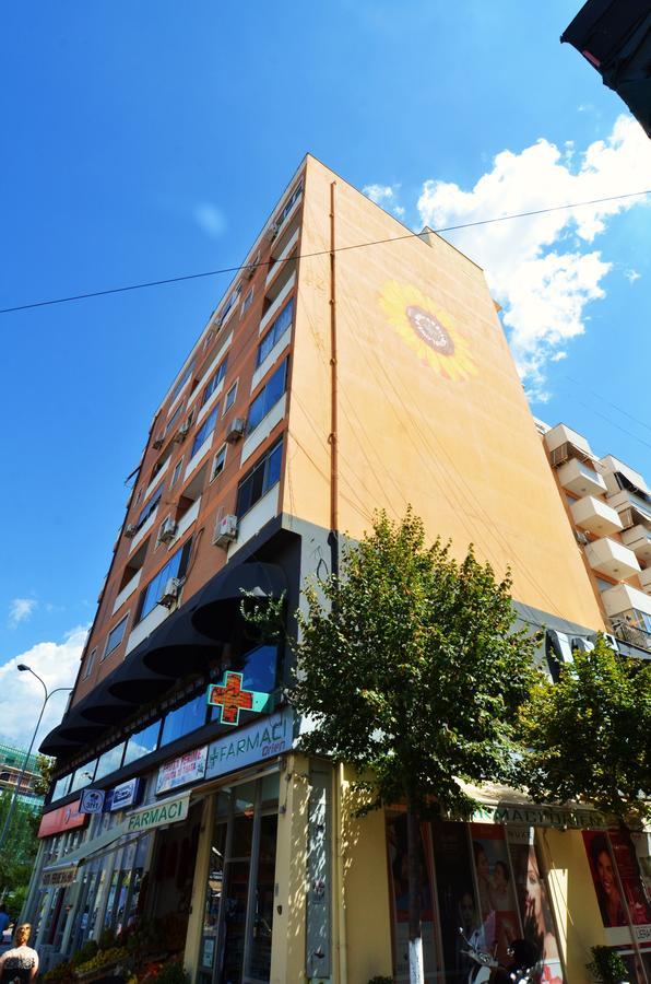 Studio Silva 2 Tirana Exteriör bild