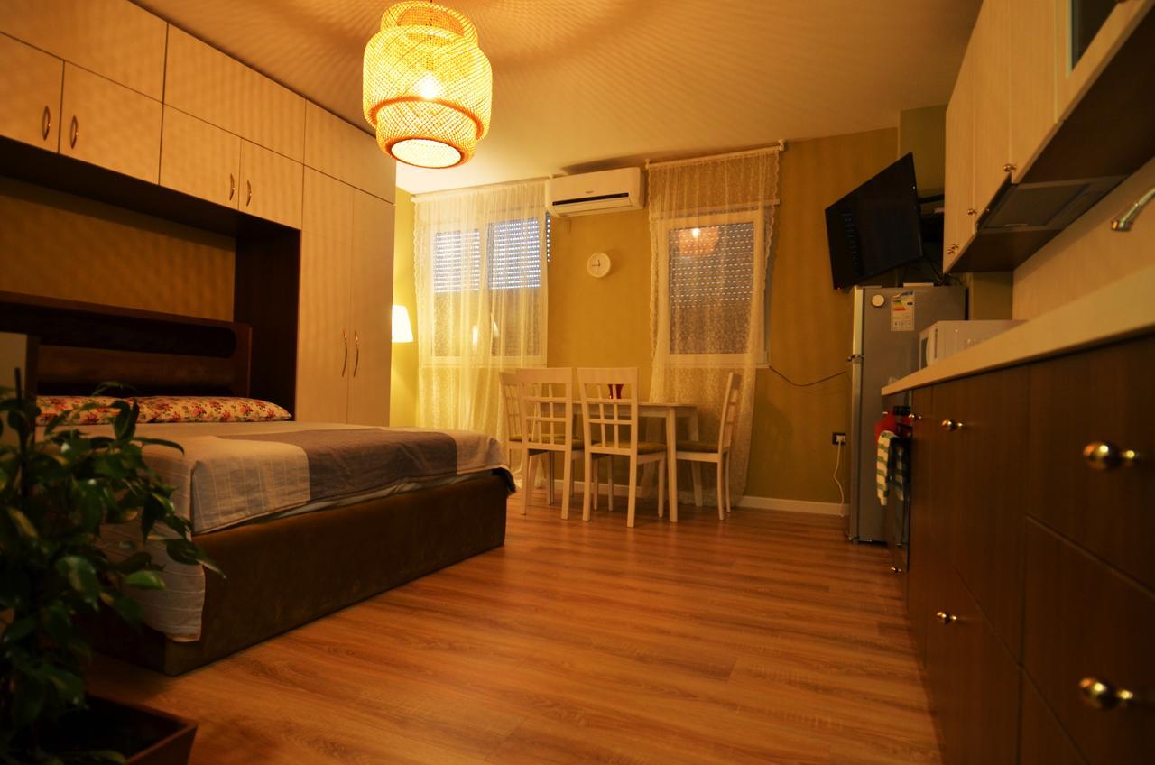 Studio Silva 2 Tirana Exteriör bild